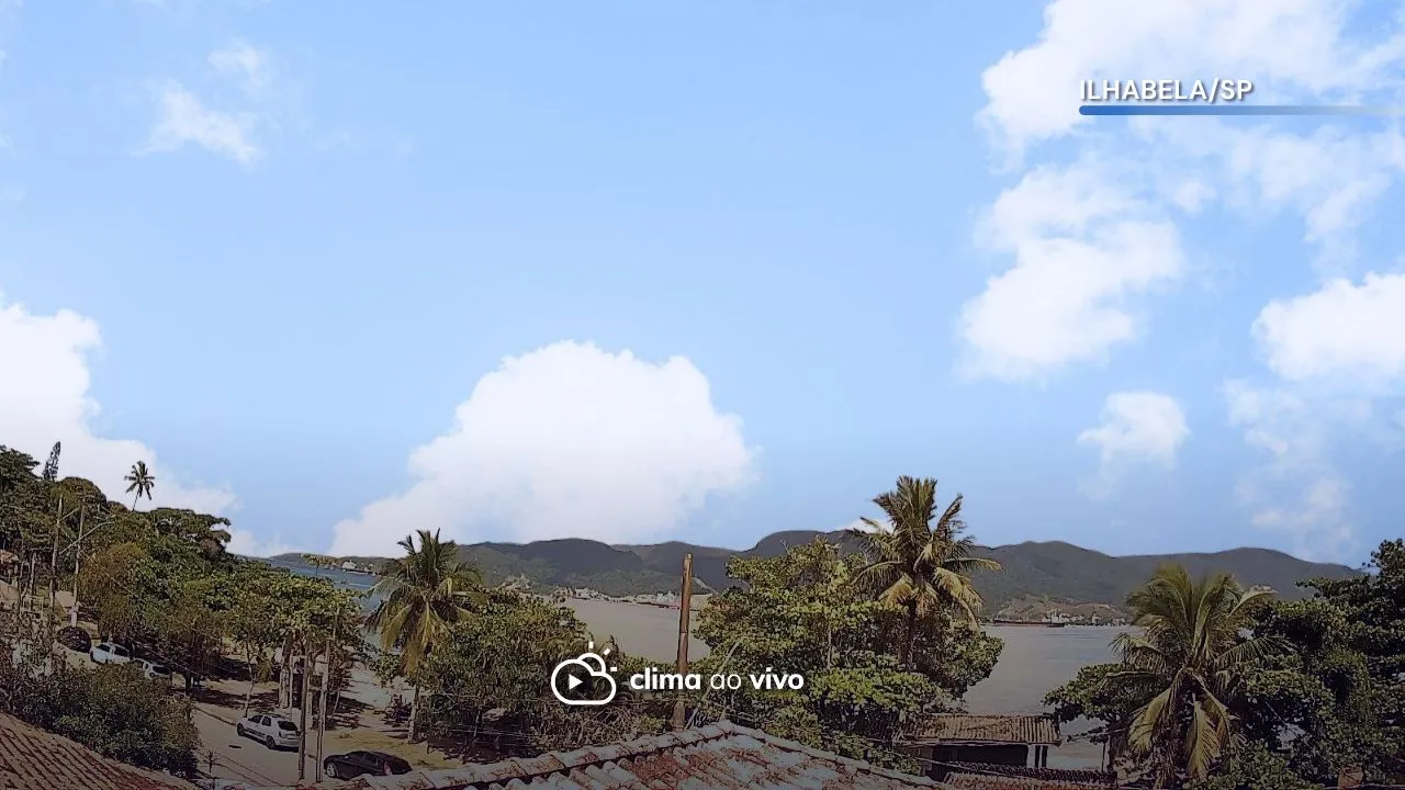 A imagem mostra a vista da câmera de Ilhabela